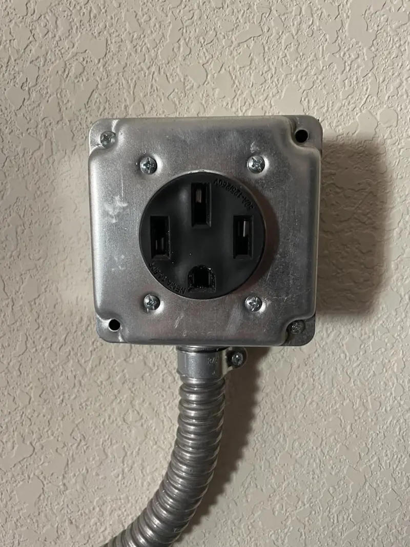 NEMA 14-50 outlet installed for Smart Home Electrical in La Blanca